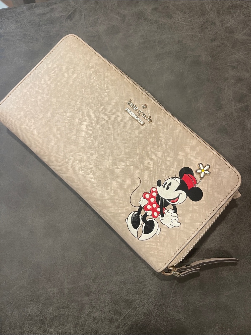 kate spade blush pink Minnie Mouse zip-around wallet